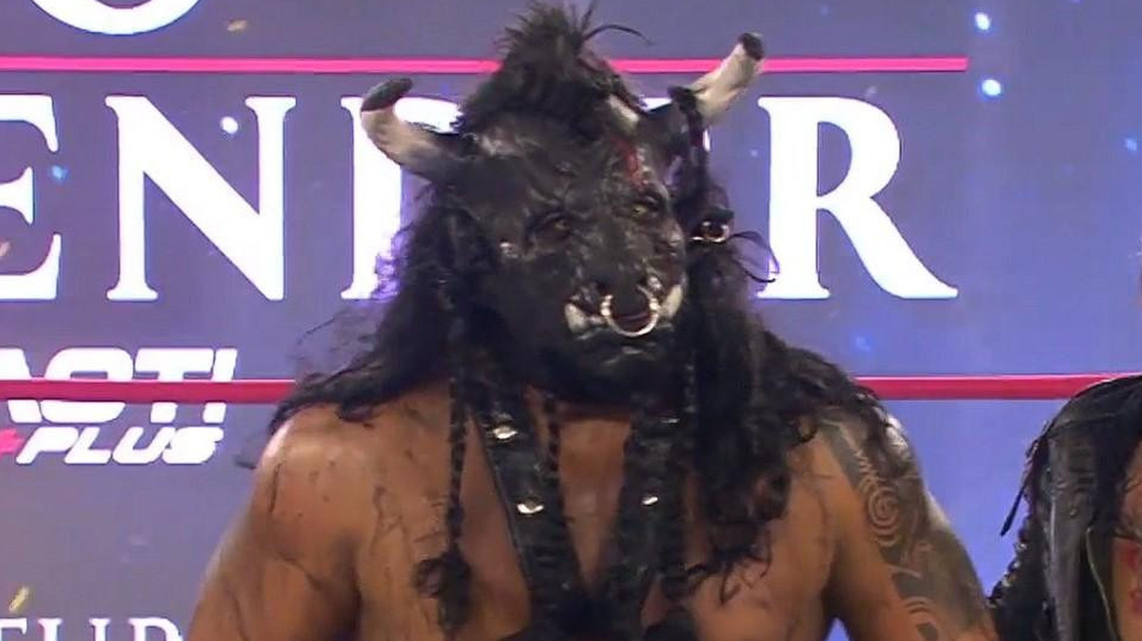 Black Taurus, ex estrella de AAA, anuncia que es agente libre luego de los debuts de AEW y ROH