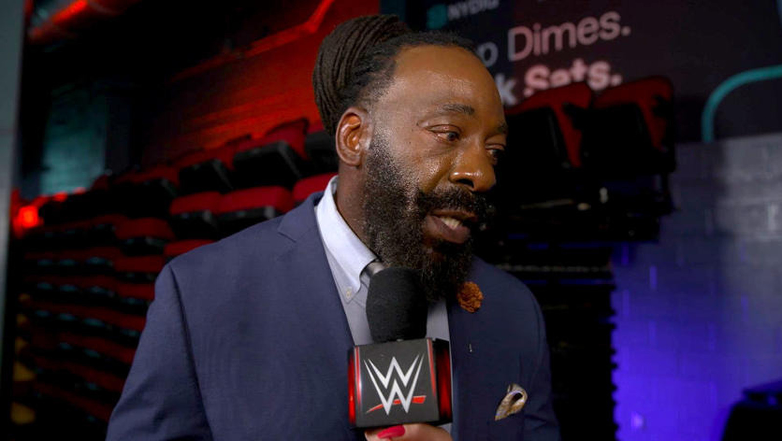 Booker T confirma que la estrella de WWE NXT competirá en el próximo ROW Show