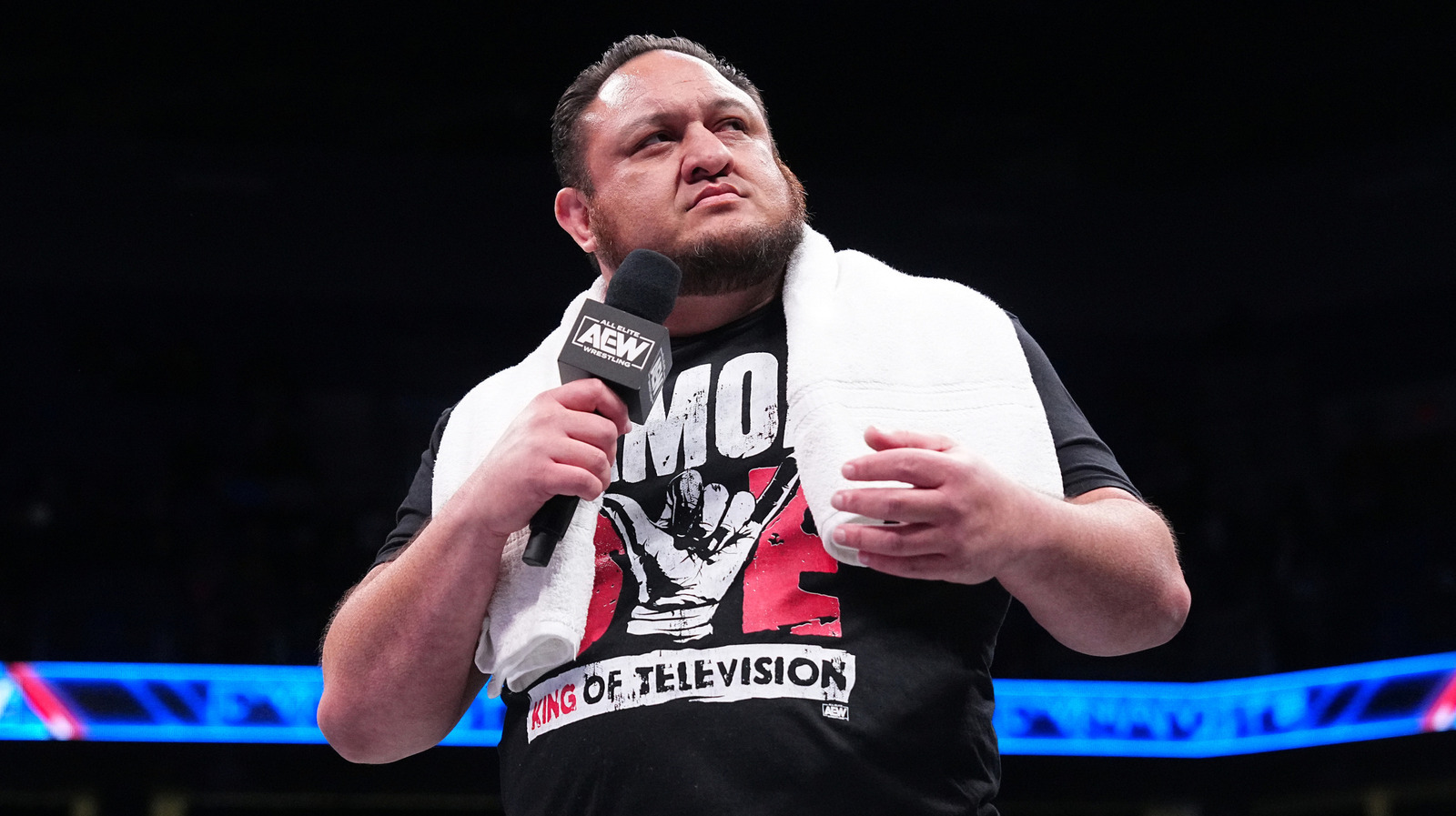 El nuevo campeón mundial de AEW, Samoa Joe, confirma que el cinturón del título tendrá un nuevo diseño