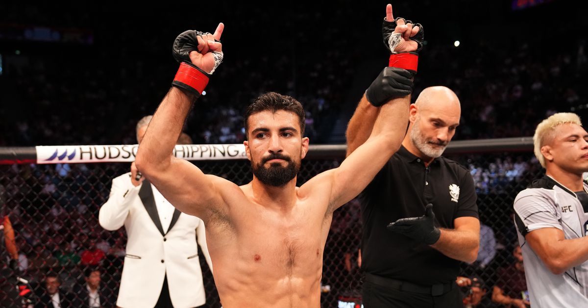 Farid Basharat duda que UFC acepte llevar la bandera de Afganistán a pesar de la nueva regla de Dana White