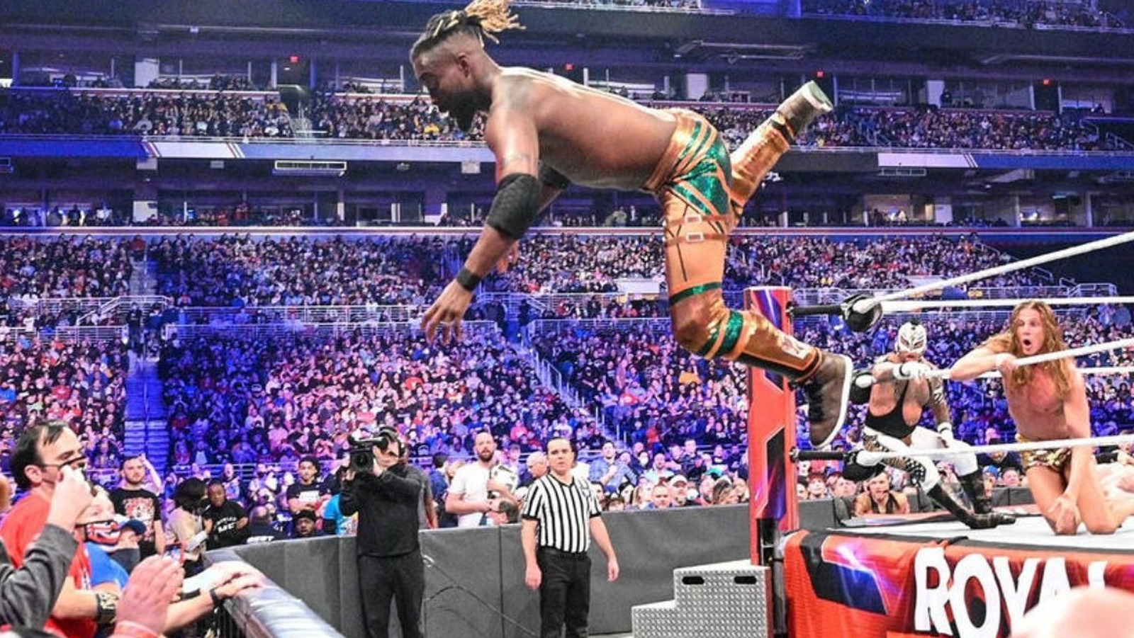 Kofi Kingston explica la falta de lugar favorito de WWE Royal Rumble para evitar la eliminación
