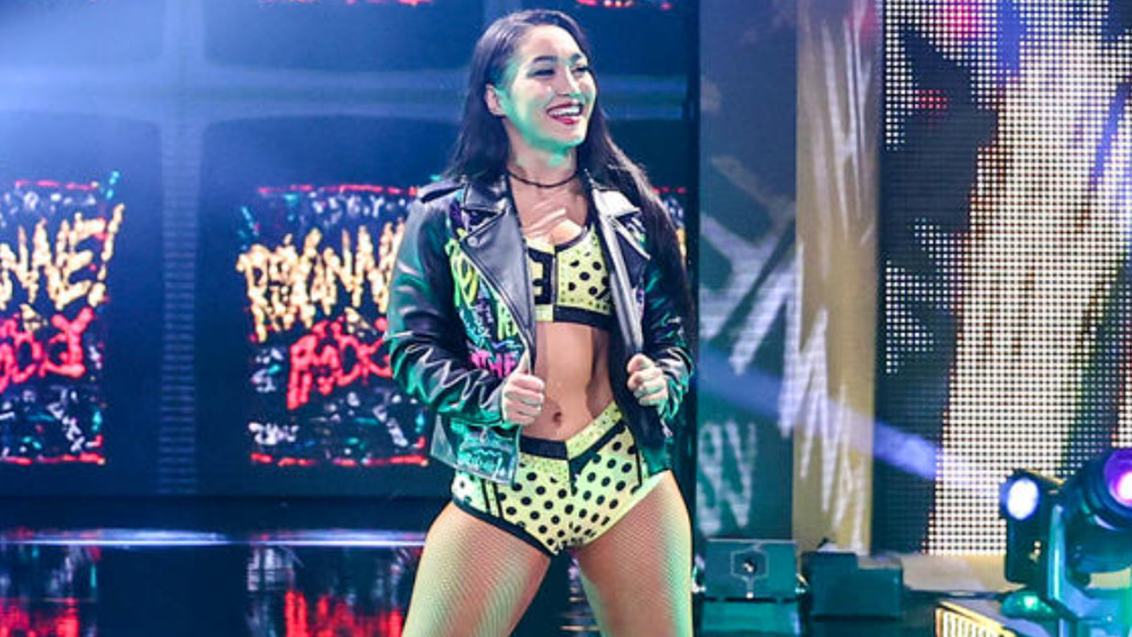 Roxanne Perez cancela la promoción detrás del escenario después de obtener una oportunidad por el título en WWE NXT