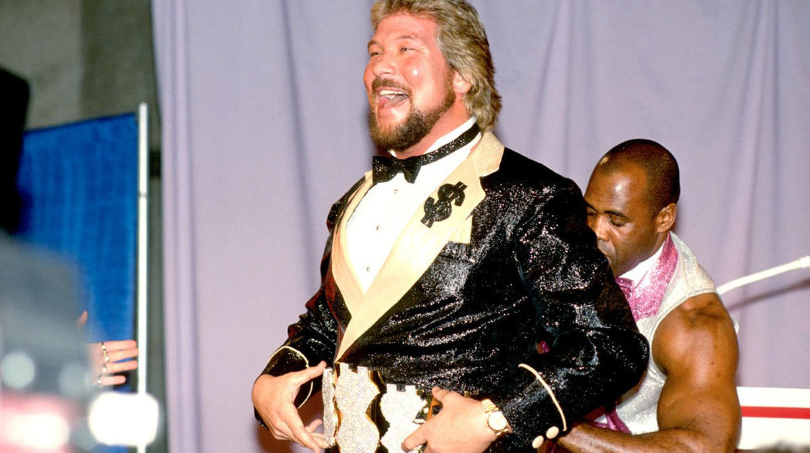 Ted DiBiase ofrece una dura evaluación del miembro del Salón de la Fama de la WWE, The Ultimate Warrior