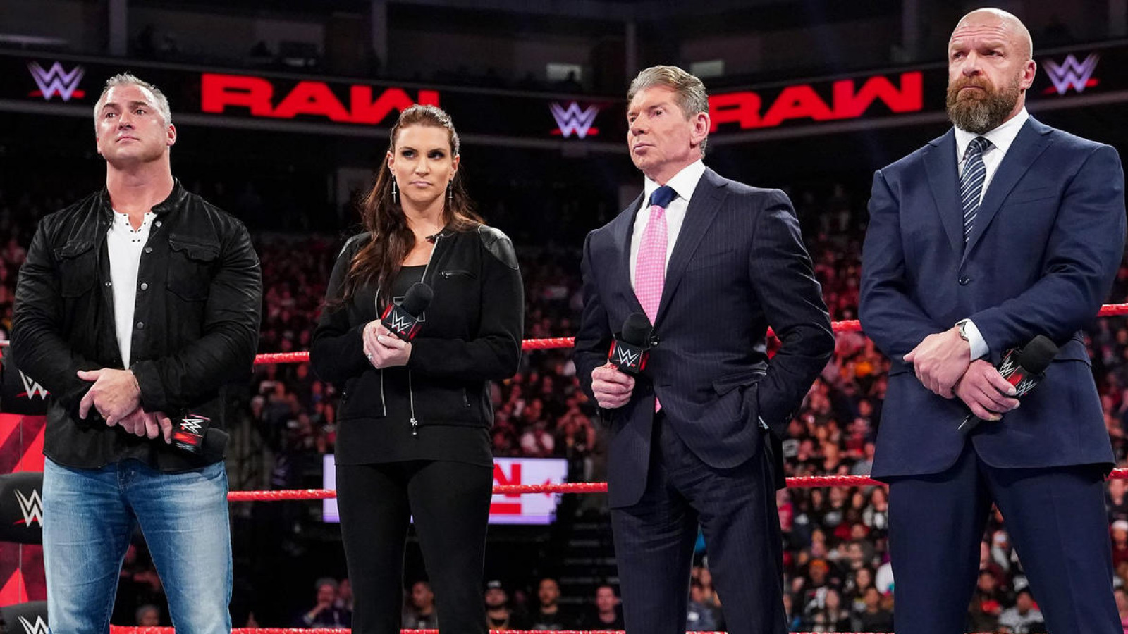 El miembro del Salón de la Fama de la WWE Kevin Nash expresa su simpatía por Triple H y la familia McMahon