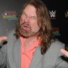 El miembro del Salón de la Fama de la WWE, Jim Duggan, defiende a una celebridad de Hollywood que tuvo calor en el vestuario