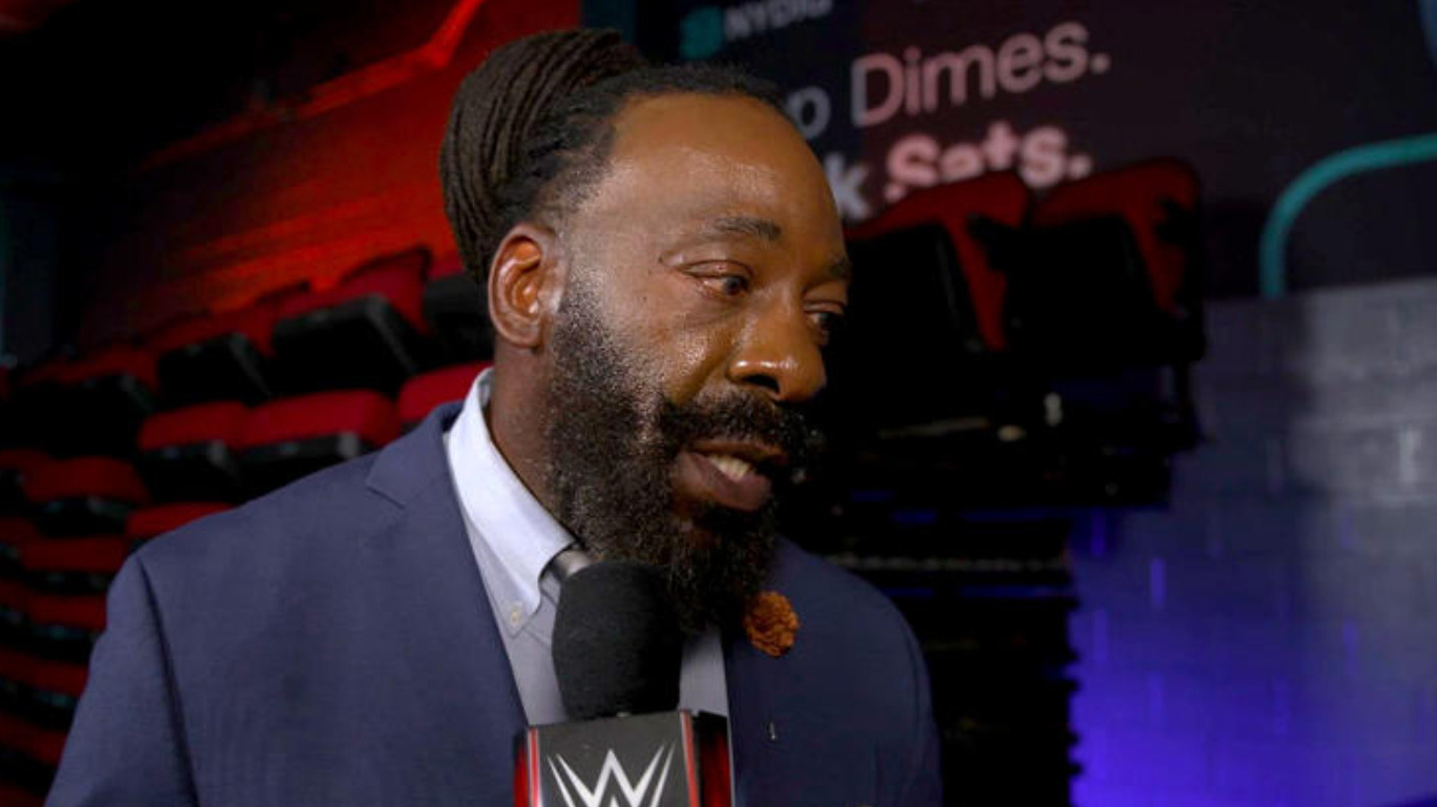 Booker T dice que el hijo de la fallecida estrella de la WWE regresará a su promoción ROW