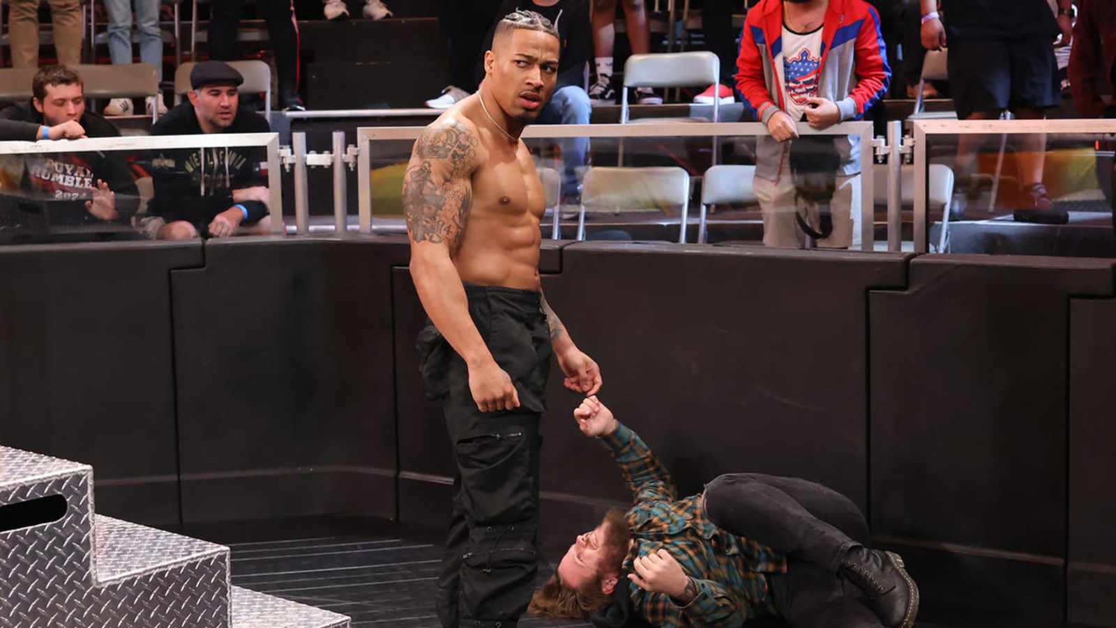 Carmelo Hayes atacó a Joe Gacy después de que WWE NXT saliera del aire