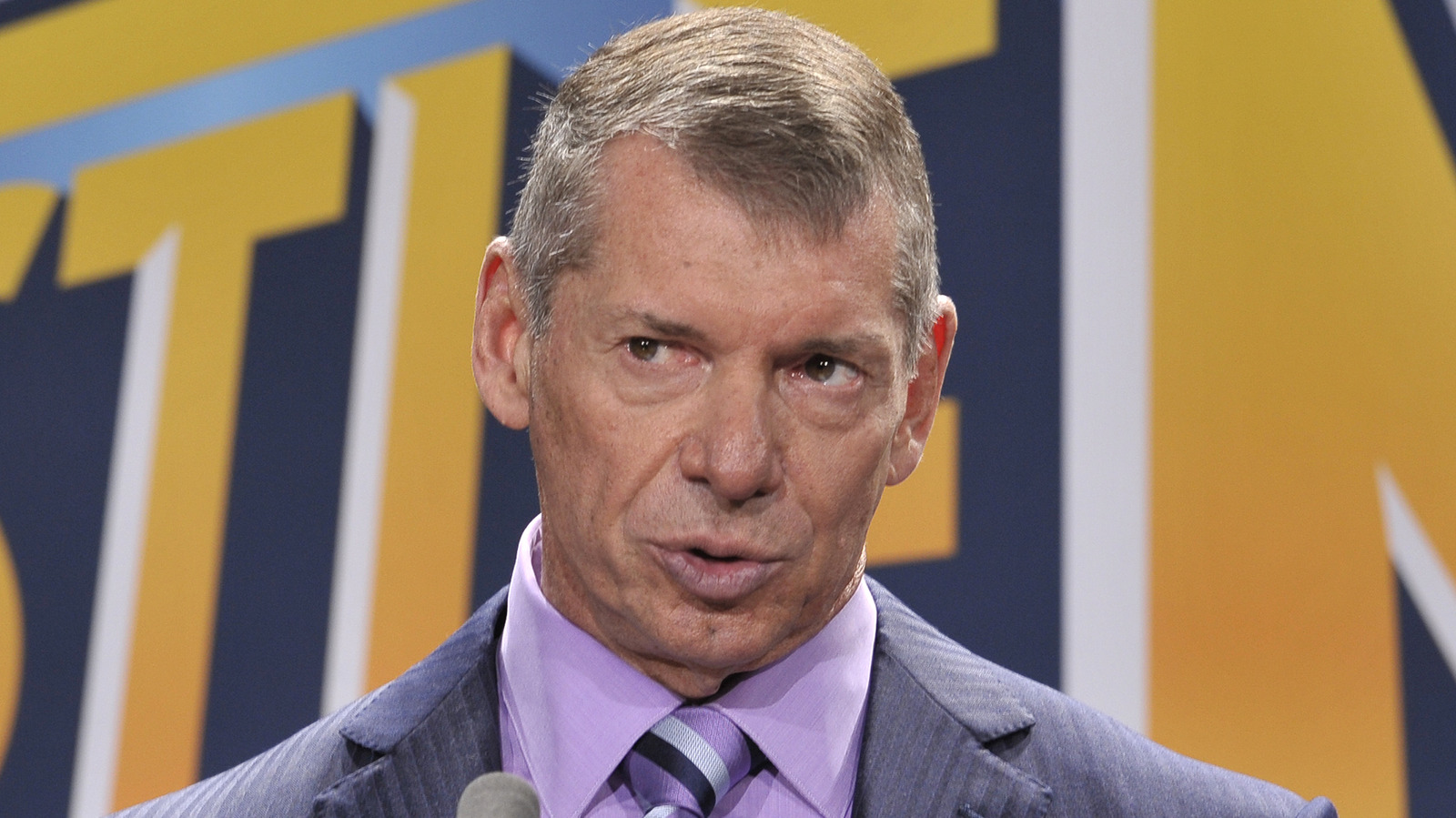 Comentarios ejecutivos de Netflix sobre las acusaciones de Vince McMahon y el innovador Raw Deal de la WWE