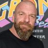 El director de contenido de la WWE, Triple H, detalla lo primero que se enseña a los luchadores