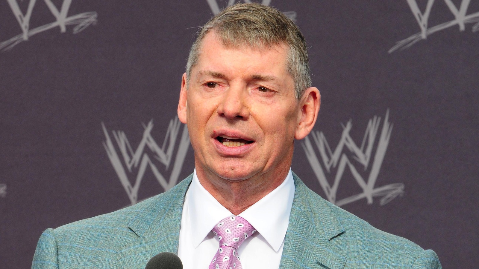 Los expertos evalúan si los acuerdos de confidencialidad de Vince McMahon se mantendrán en los tribunales