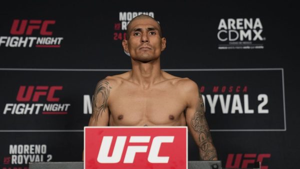 Pesajes de UFC Ciudad de México: Edgar Chairez y Daniel Lacerda pierden el peso para la revancha