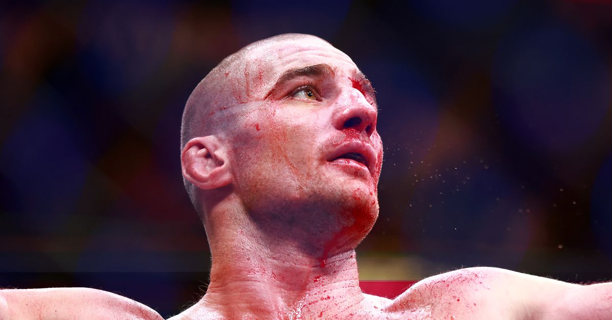 Randy Couture desea que Sean Strickland pueda luchar contra Jake Paul, pero UFC "nunca permitirá que eso suceda"
