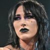 Rhea Ripley arrasa en el combate femenino WWE Elimination Chamber 2024