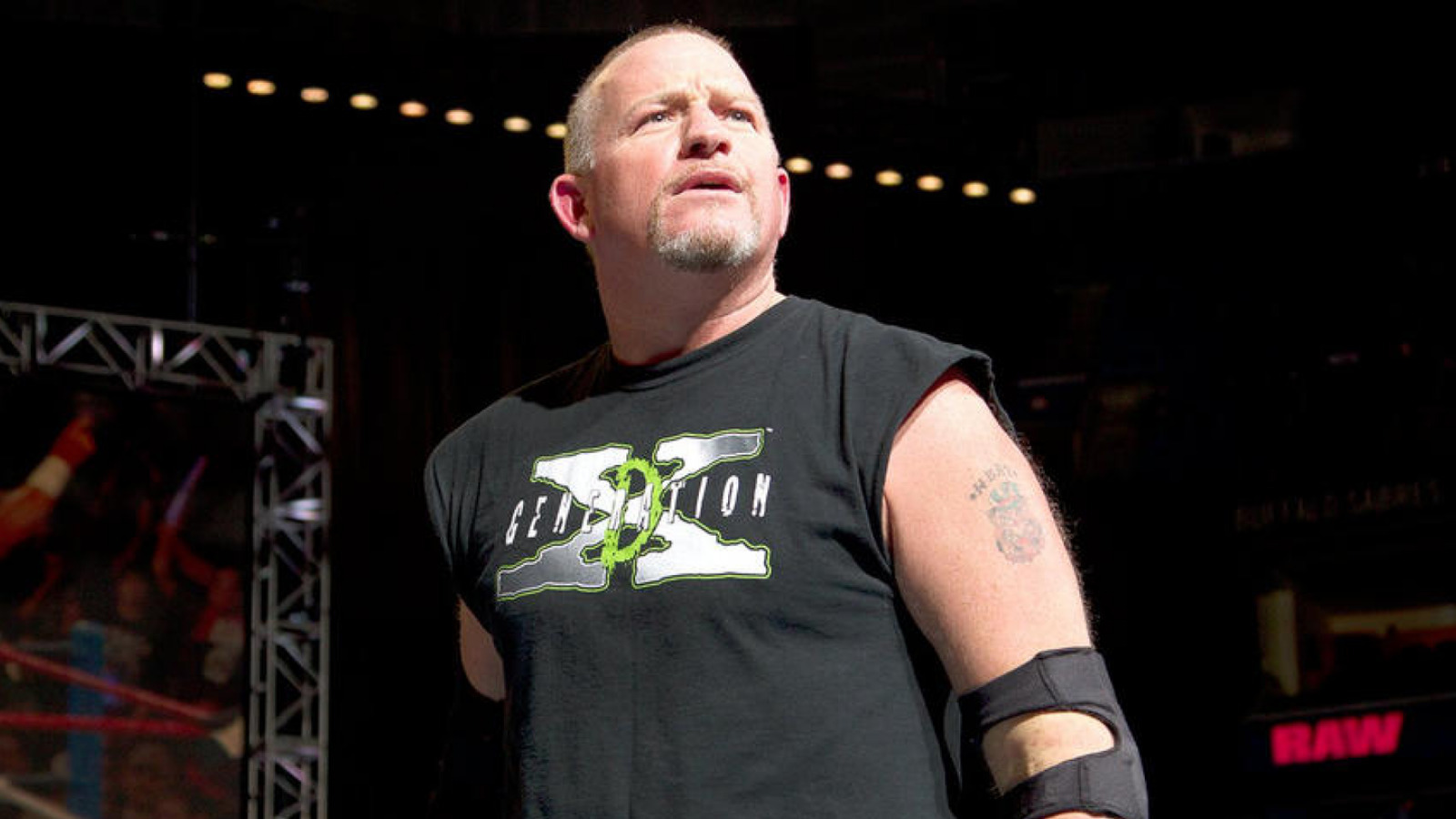 Road Dogg dice que esta ex estrella de la WWE 'podría trabajar duro'