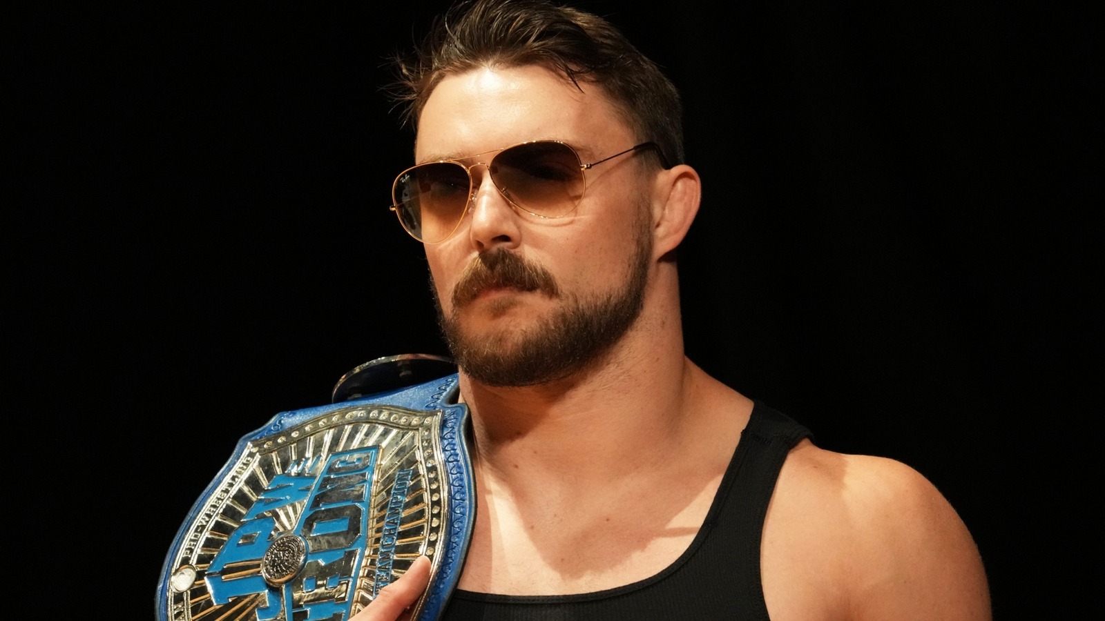 Alex Coughlin de NJPW anuncia su retiro de la lucha libre profesional