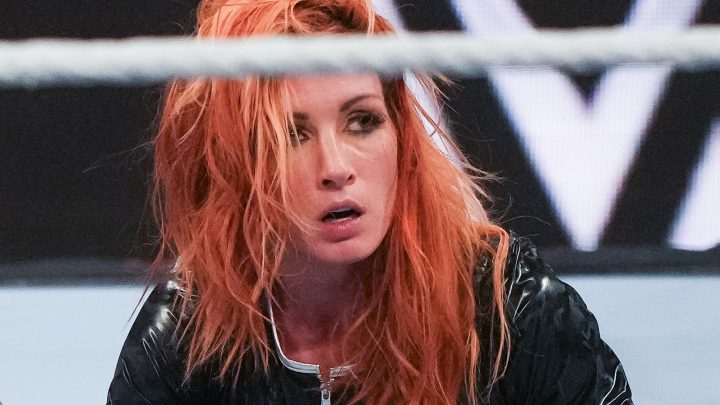 Becky Lynch confirma que le queda tiempo de contrato con la WWE y no se le ha acercado un nuevo acuerdo