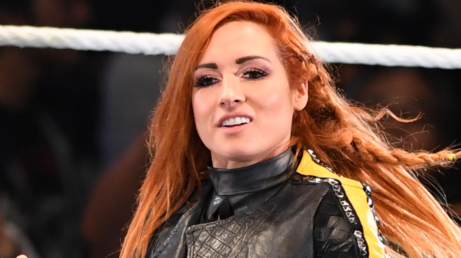 Becky Lynch habla sobre la reacción a las recientes memorias de otras estrellas de la WWE