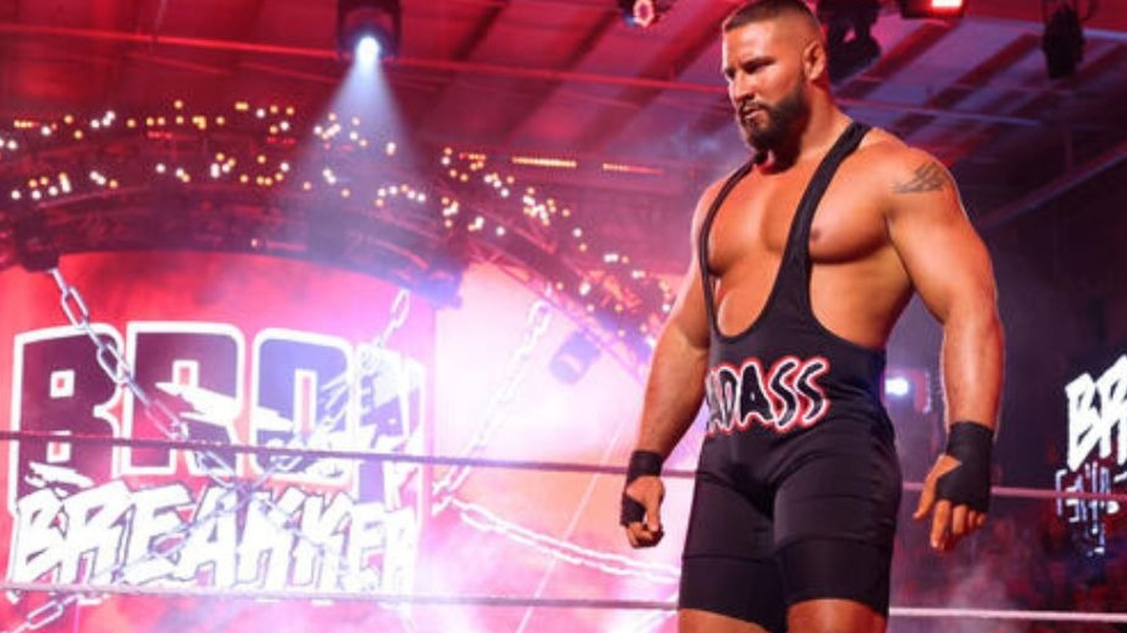 Bron Breakker habla sobre elegir WWE SmackDown