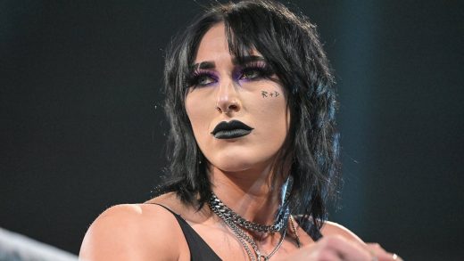 El monte Rushmore de luchadoras femeninas de la estrella de la WWE Rhea Ripley incluye estas estrellas actuales