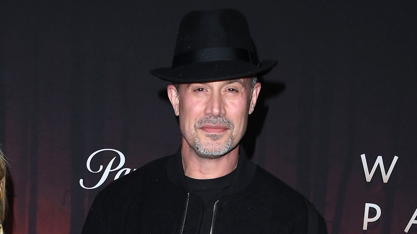 Freddie Prinze Jr. señala a las estrellas independientes y de la WWE cómo los luchadores pueden usar las redes sociales