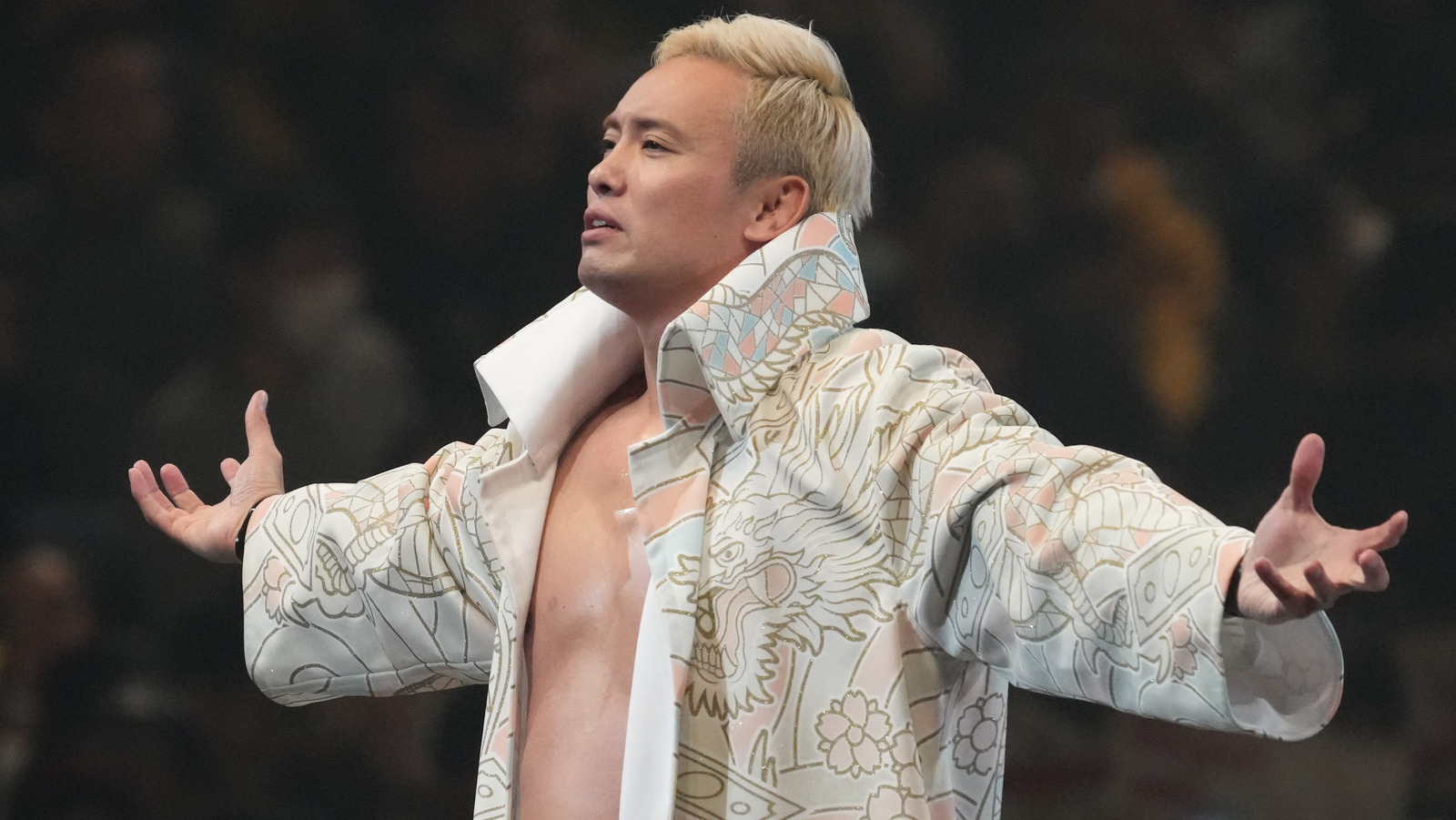 Informe detalla la reacción detrás del escenario al debut de Kazuchika Okada en AEW