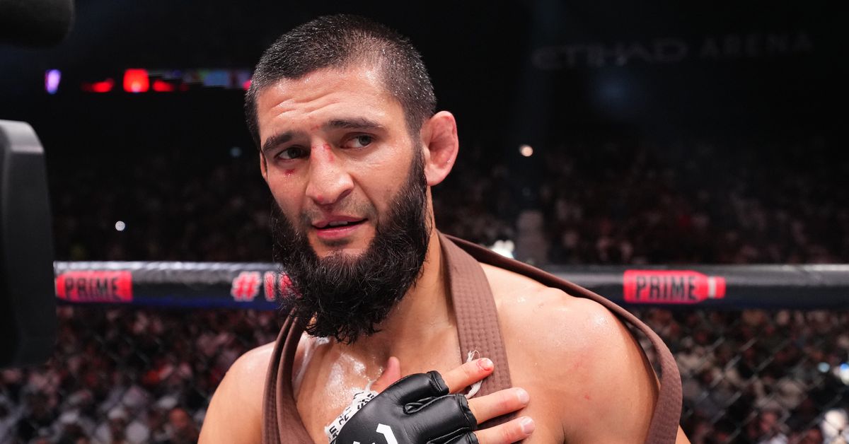 Khamzat Chimaev es el gran favorito para vencer a Robert Whittaker en el evento principal de UFC en Arabia Saudita