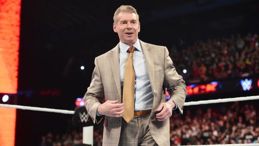 La estrella de la WWE Becky Lynch emite más comentarios sobre las acusaciones contra Vince McMahon