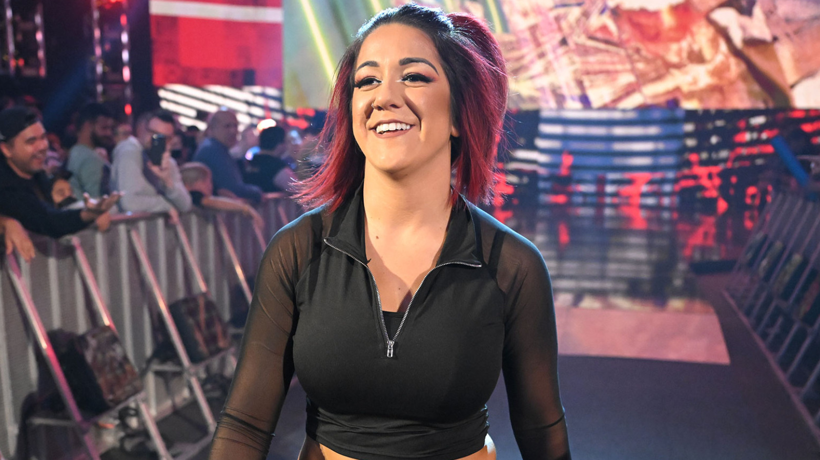 Mercedes Mone habla sobre la victoria de Bayley en el Royal Rumble y dice que debería participar en el evento principal de WrestleMania