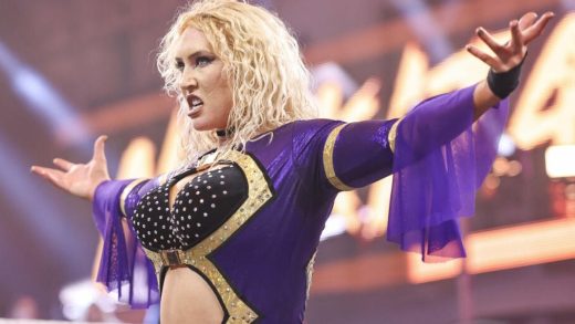 Nikkita Lyons de WWE habla de crecer en la industria del entretenimiento como una 'chica más gorda'