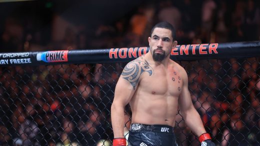 Robert Whittaker reacciona a la pelea de Khamzat Chimaev en UFC Arabia Saudita: "Es un poco impactante"