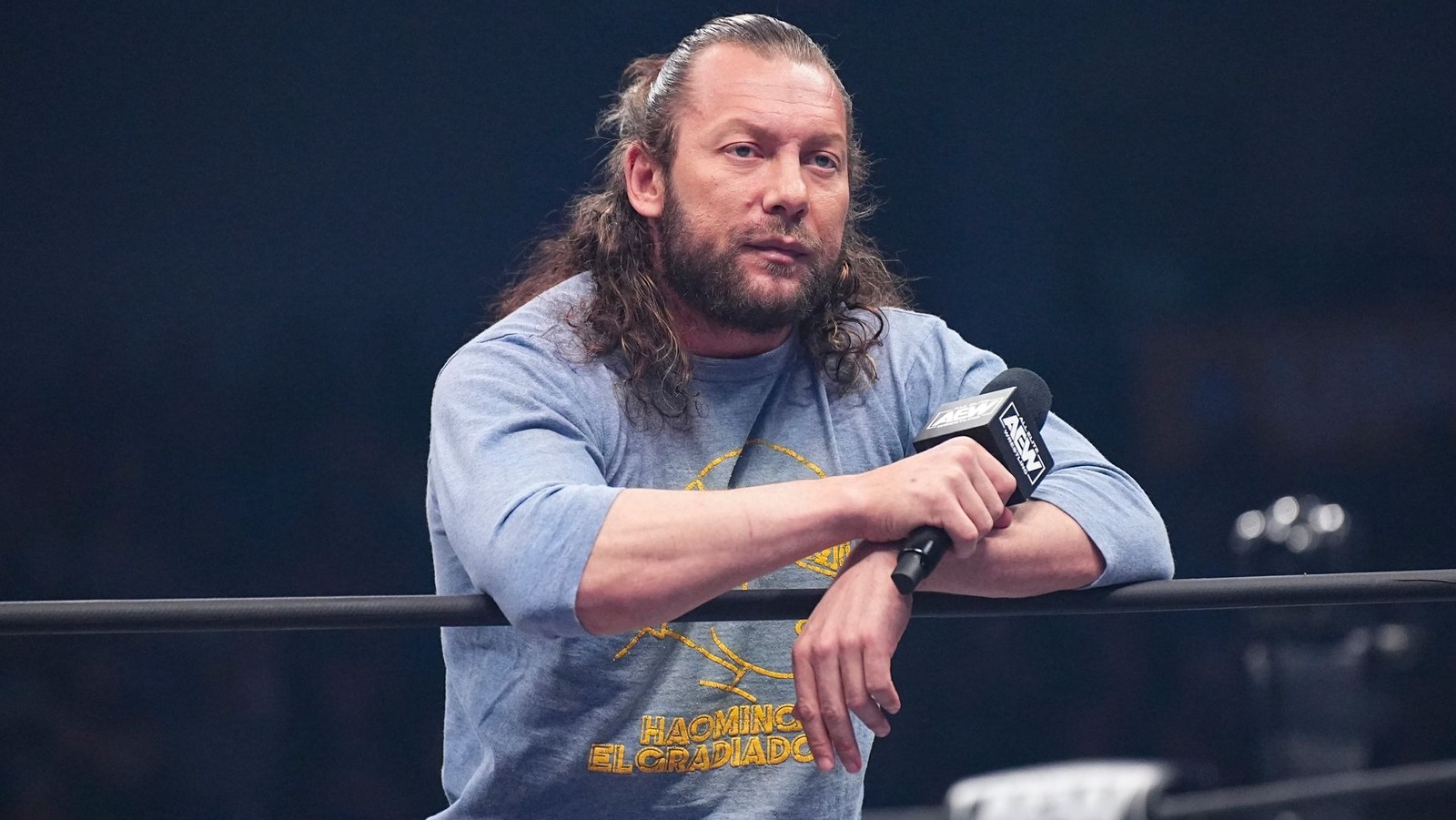 Tony Khan proporciona información actualizada sobre el estado de Kenny Omega en AEW, no establecerá un calendario para su regreso