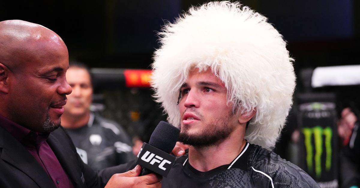 Umar Nurmagomedov en conversaciones con UFC para la pelea con Cory Sandhagen en junio, espera una oportunidad por el título con una victoria