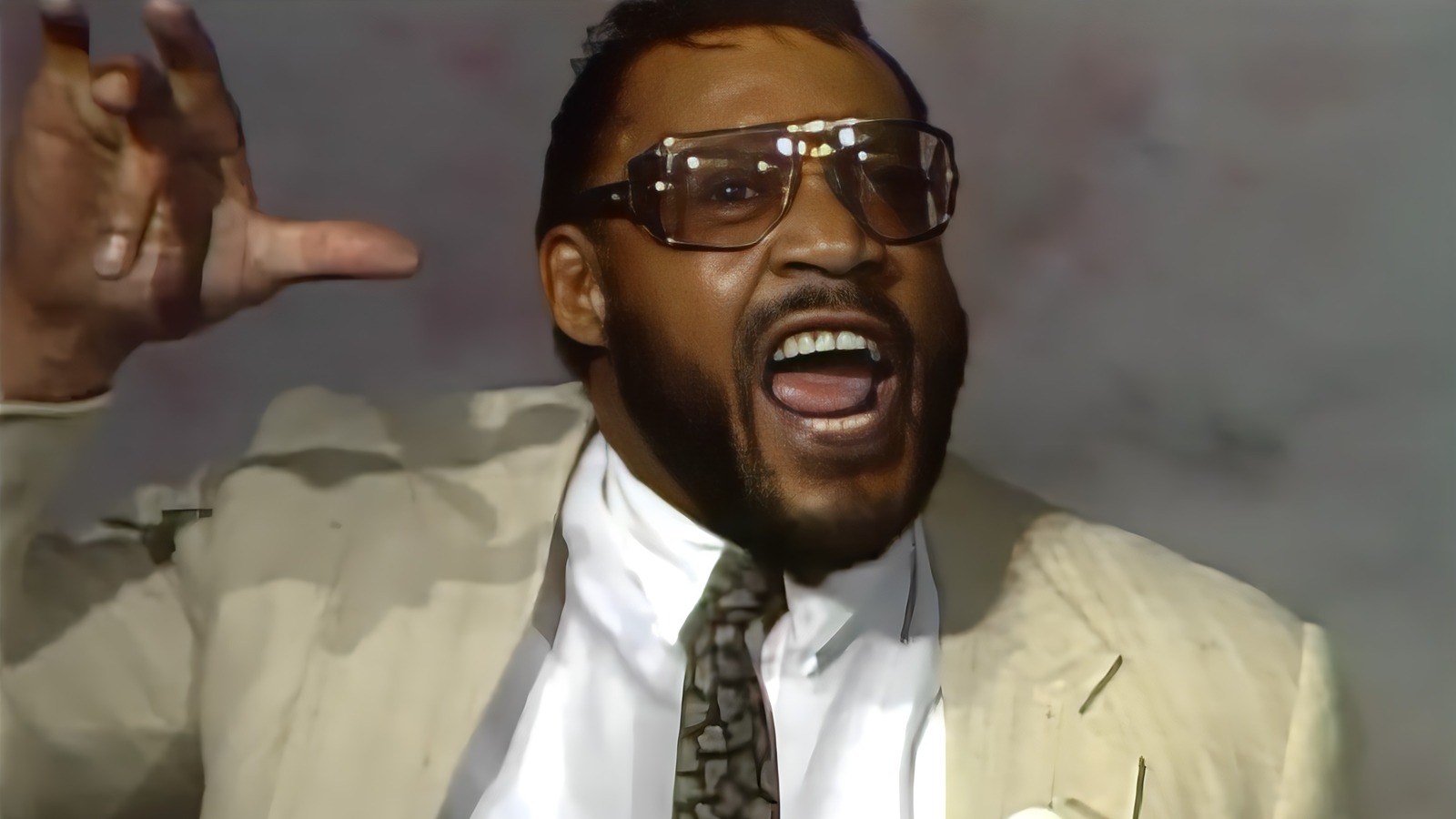 Big E se reúne con The New Day para ayudar a incorporar a Thunderbolt Patterson al Salón de la Fama de la WWE