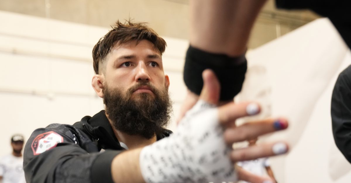 Bryan Barberena anuncia su salida de UFC y pide una batalla de BKFC como 'verdadero luchador' con Mike Perry