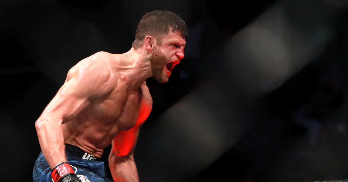 Calvin Kattar espera repetir lo que Sean O'Malley le hizo a Aljamain Sterling en UFC 300