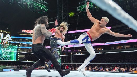 Cody Rhodes sobre estar en el 'mismo campo de juego' que Rollins y reina en WWE WrestleMania 40