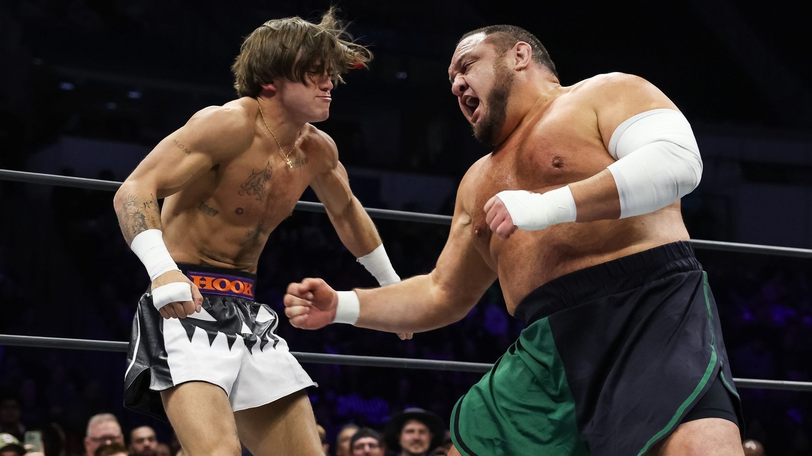 El actual titular de AEW supuestamente está considerando la agencia libre