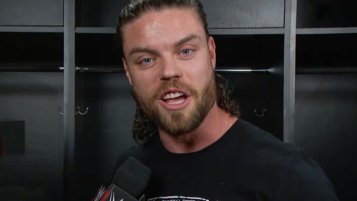 JD McDonagh muestra los resultados del golpe cargado de Logan Paul en WWE Raw