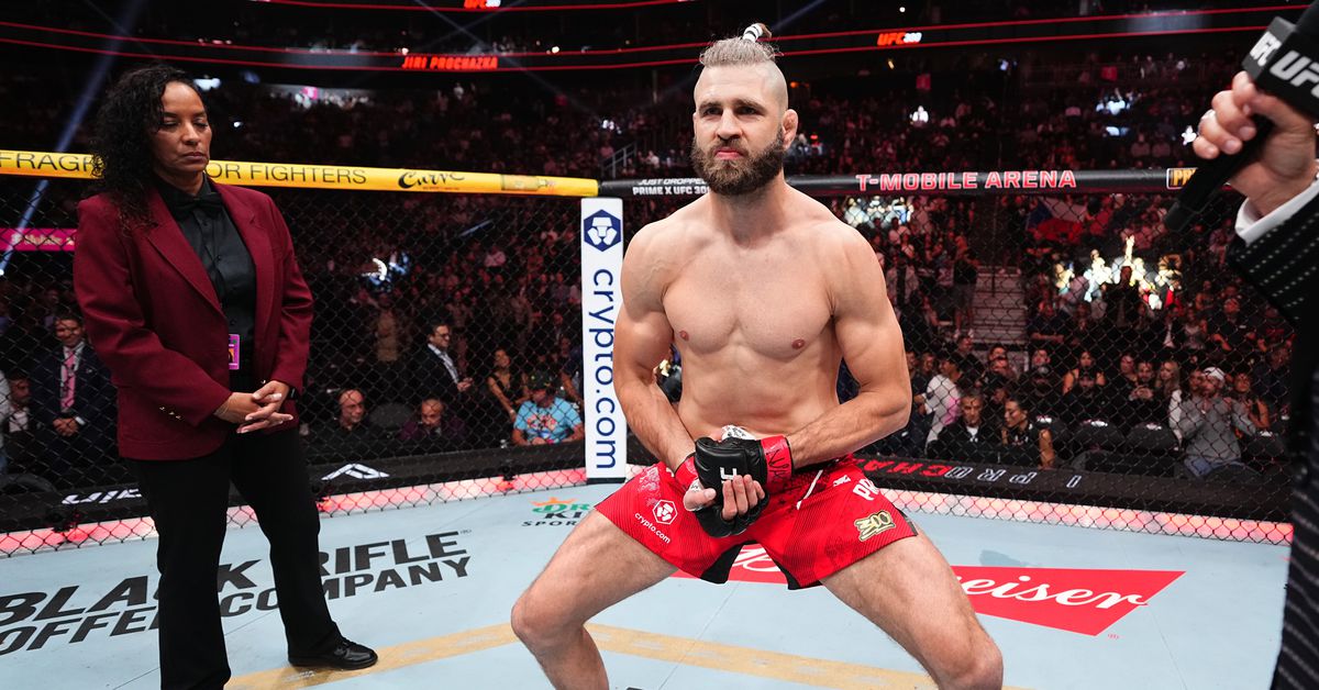 Jiri Prochazka minimiza el video viral de UFC 300 del ritual previo a la pelea: 'No soy un psicópata'