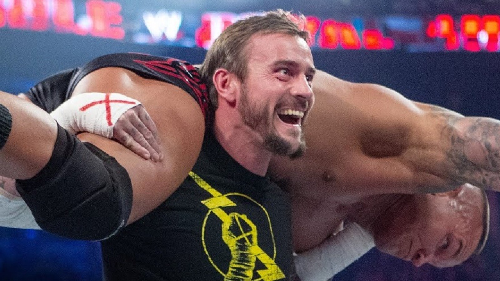 La estrella de la WWE CM Punk recuerda una anécdota humorística sobre el Royal Rumble 2011