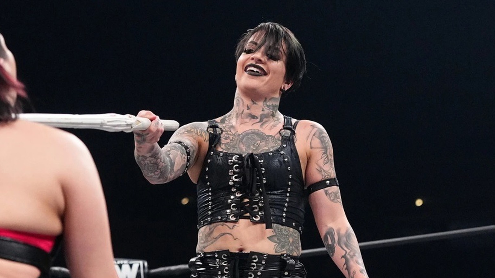 Las estrellas de AEW Ruby Soho y Angelo Parker anuncian su embarazo