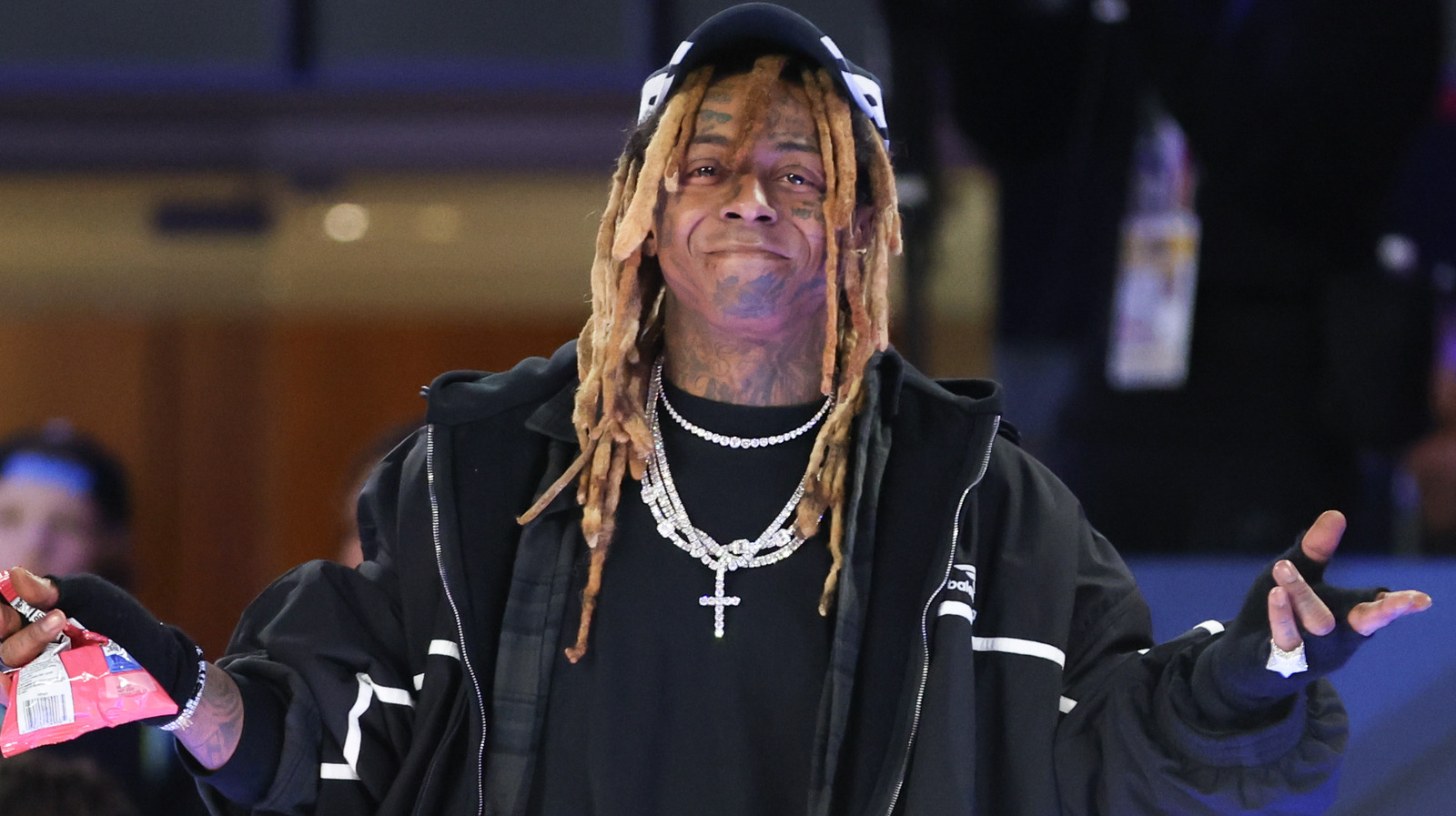 Lil Wayne aparecerá en WWE WrestleMania 40, se informa que también se espera que Drew Barrymore