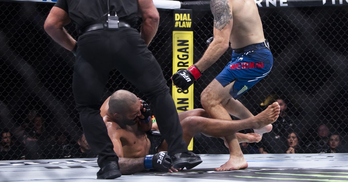 Matt Brown culpa a los guantes de UFC, no a Chris Weidman, por la controversia: "¿Cuándo vamos a arreglar estos malditos guantes?"