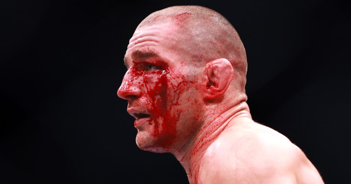 Sean Strickland acepta pelear contra Paulo Costa, enfrentamiento de UFC 302 en proceso