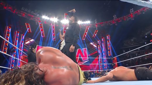 The Rock y Roman Reigns se mantienen firmes ante Cody Rhodes y Seth Rollins para cerrar WWE Raw