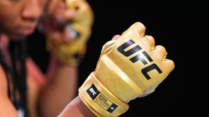 UFC presenta un nuevo guante más liviano para reducir los golpes en los ojos y las lesiones en las manos, debutará pronto