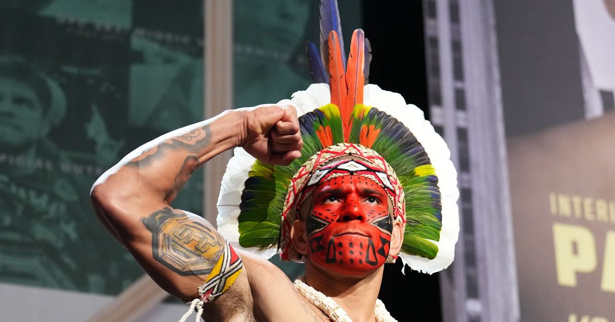 Video de pesaje de UFC 300 - MMA Fighting