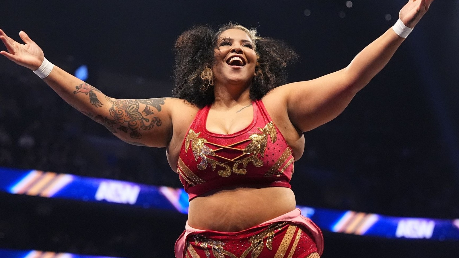 Willow Nightingale evalúa sus posibilidades contra Julia Hart en AEW Dynasty