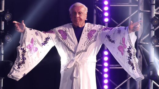 El miembro del Salón de la Fama de la WWE, Ric Flair, revela que sufrió un ataque al corazón durante el 'último combate'
