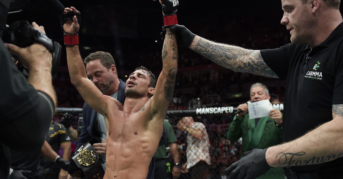 Alexandre Pantoja reacciona a la victoria en UFC 301, 'momento decisivo' en la división de peso mosca